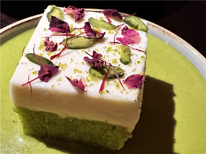pistachio dessert